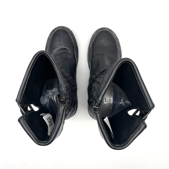 UGG Australia Conor 1003605 Studded Black Leather & Shearling Mid Calf Boots US7 - Picture 10 of 16